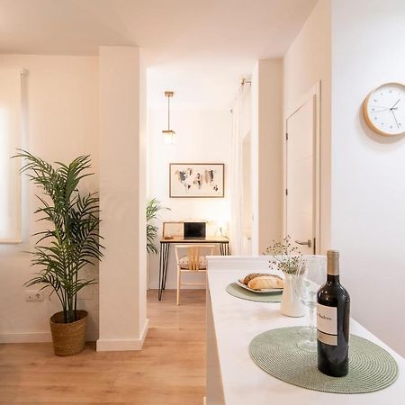Lucia De Triana Apartment Sevilla Bagian luar foto