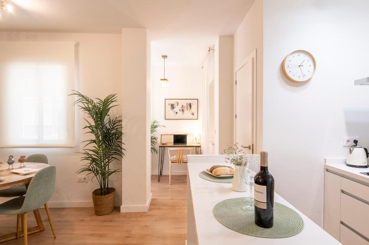 Lucia De Triana Apartment Sevilla Bagian luar foto