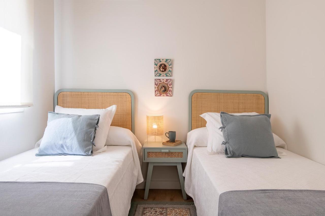 Lucia De Triana Apartment Sevilla Bagian luar foto